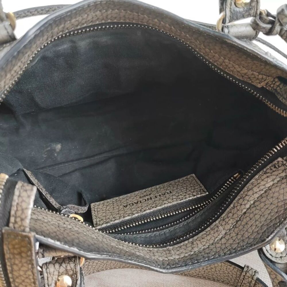 Balenciaga Women Pre-Loved Bag Very Good Condition - Picture 9 of 9